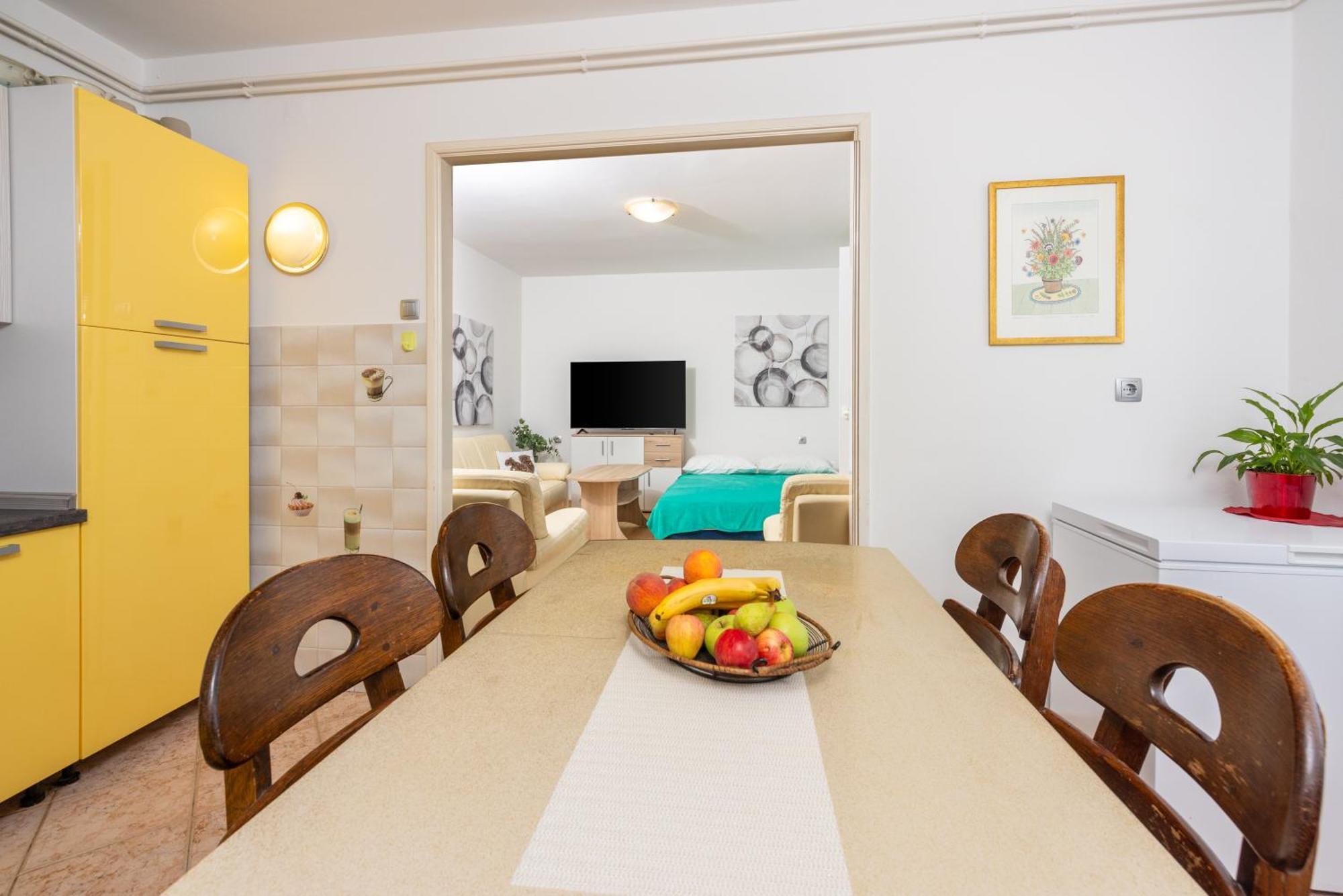 Apartmani Azur Dramalj Exteriör bild